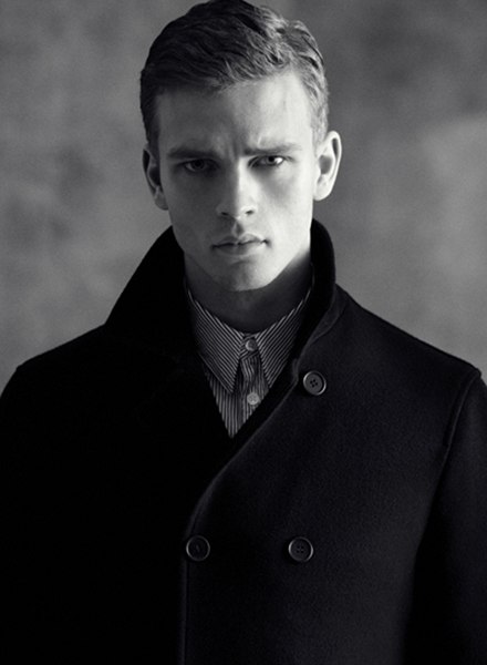 Datei:McArthur Jr..jpg